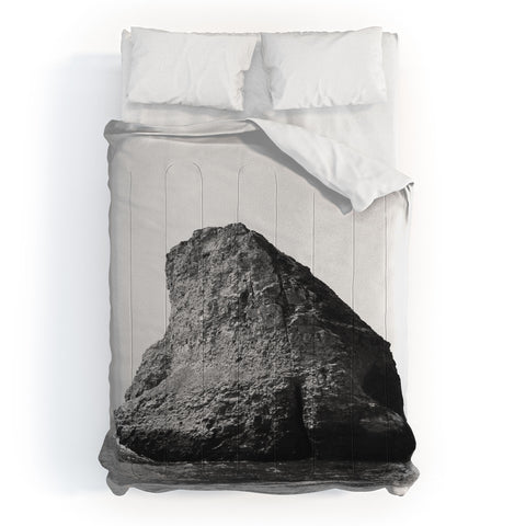 Catherine McDonald ROADTRIP PACIFIC COAST HIGHWAY Comforter