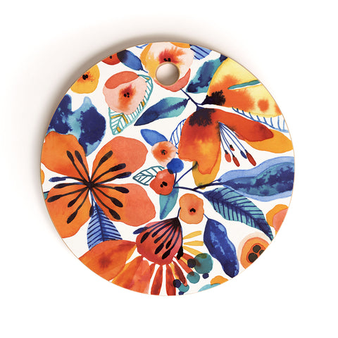 CayenaBlanca Azafran Cutting Board Round