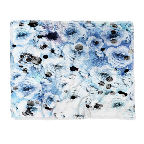 CayenaBlanca Blue Roses Throw Blanket