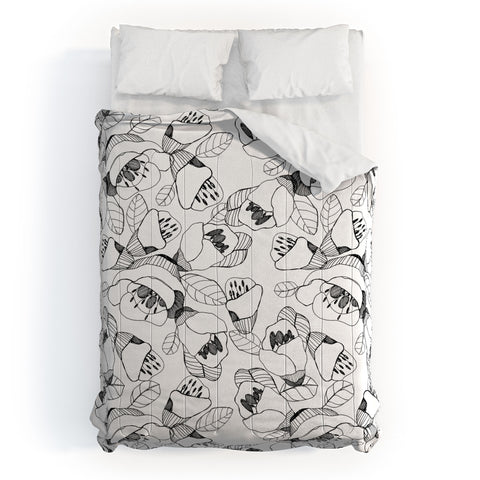 CayenaBlanca Bw Lines Comforter