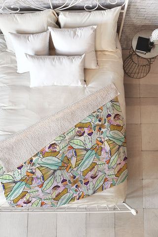 CayenaBlanca Caribe Fleece Throw Blanket