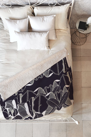 CayenaBlanca Duo Tone Fleece Throw Blanket