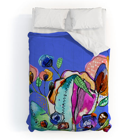 CayenaBlanca Surreal Garden Comforter