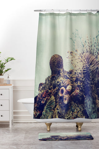 Chelsea Victoria Aqua Life Shower Curtain And Mat