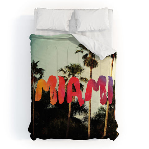 Chelsea Victoria Bienvenido a Miami Comforter
