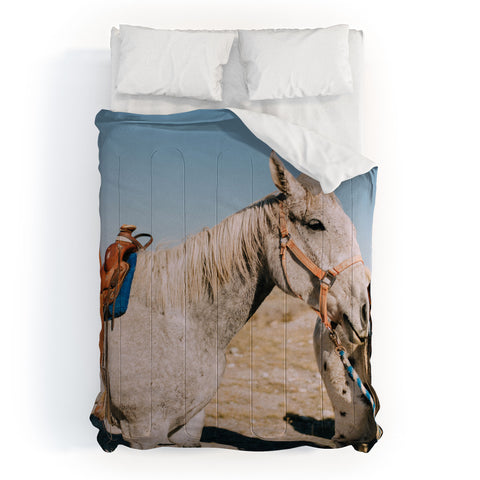 Chelsea Victoria Desert Horse Comforter