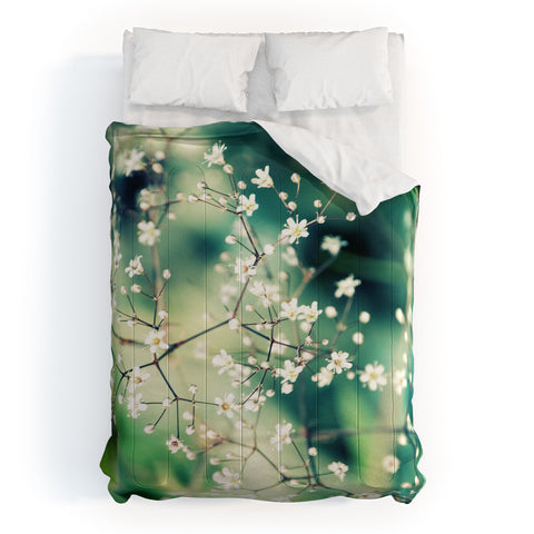 Chelsea Victoria In Wonderland Comforter