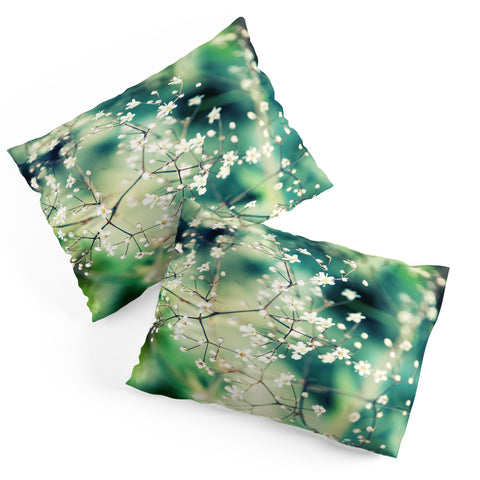 Chelsea Victoria In Wonderland Pillow Shams