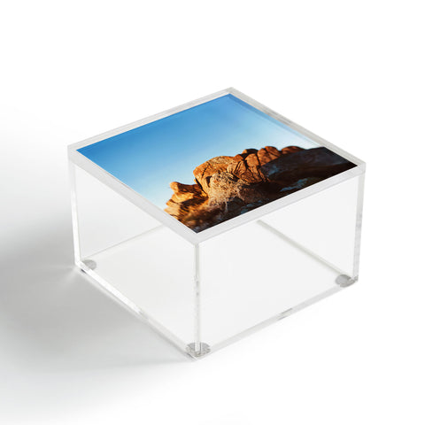 Chelsea Victoria Mountain High Acrylic Box