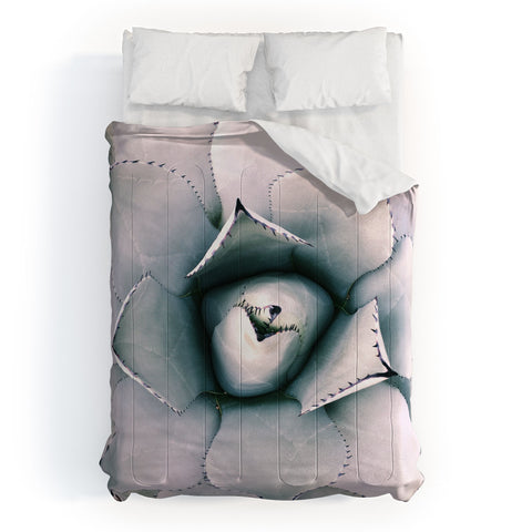 Chelsea Victoria My Desert Rose Comforter