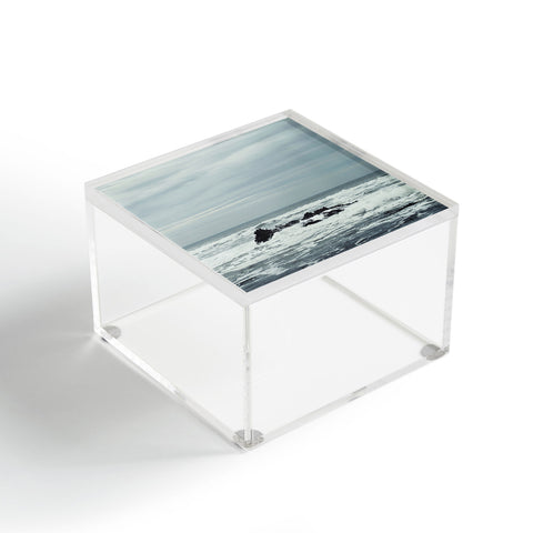 Chelsea Victoria Ocean Rock Crash Acrylic Box