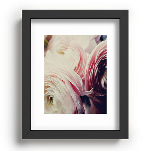 Chelsea Victoria Ranunculus Pop Recessed Framing Rectangle