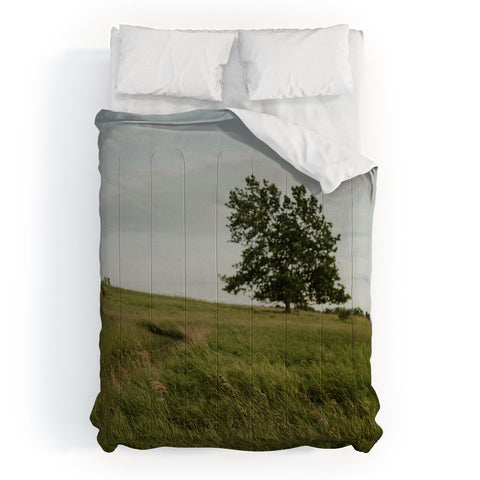 Chelsea Victoria The Tree On The Hill Comforter