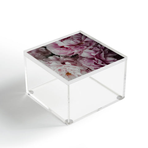Chelsea Victoria Wet Peonies Acrylic Box