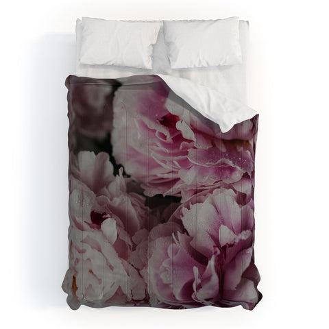 Chelsea Victoria Wet Peonies Comforter