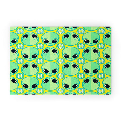 Chobopop Sad Alien And Daisy Pattern Welcome Mat