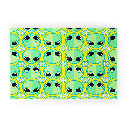 Chobopop Sad Alien And Daisy Pattern Welcome Mat