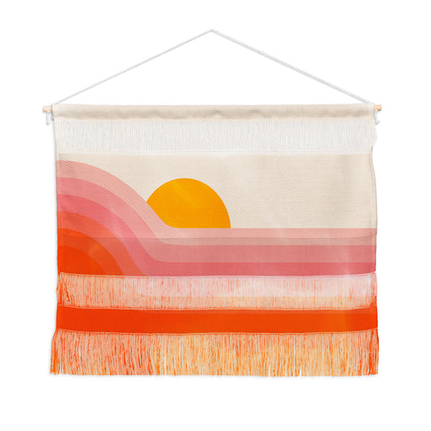 Circa78Designs Strawberry Dipper Wall Hanging Landscape