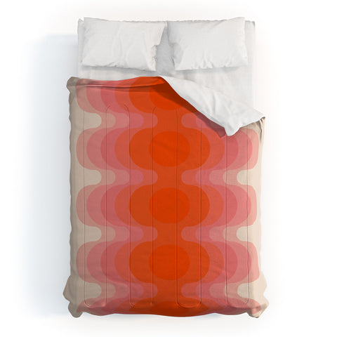 Circa78Designs Strawberry Echo Comforter
