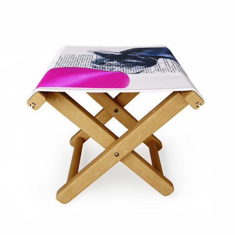 Coco de Paris Bulldog With Bubblegum 02 Folding Stool
