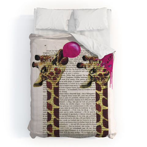 Coco de Paris Giraffes With Bubblegum Comforter