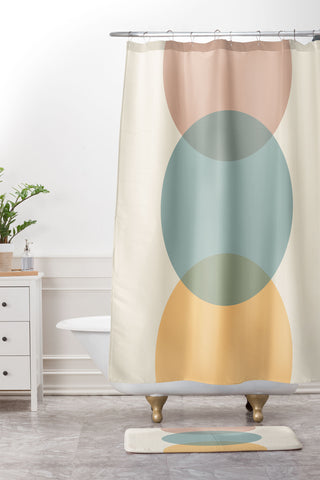Colour Poems Circle Gradient Melon Shower Curtain And Mat