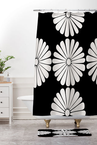 Colour Poems Retro Daisy II Shower Curtain And Mat