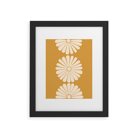 Colour Poems Retro Daisy XIX Framed Art Print