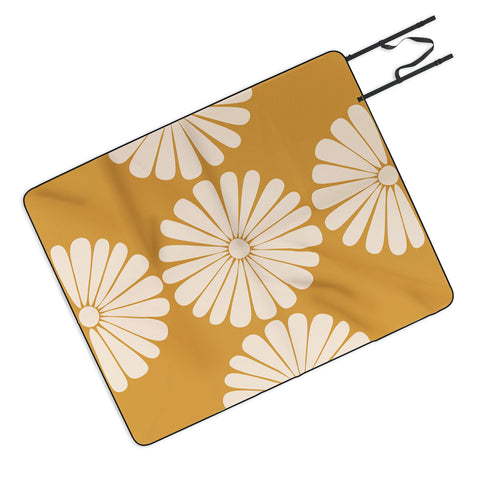 Colour Poems Retro Daisy XIX Outdoor Blanket