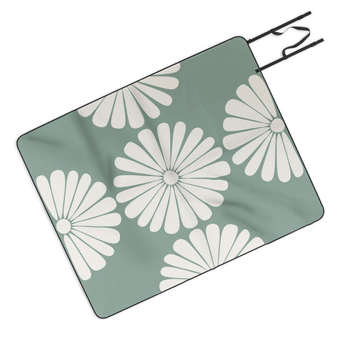 Colour Poems Retro Daisy XX Picnic Blanket