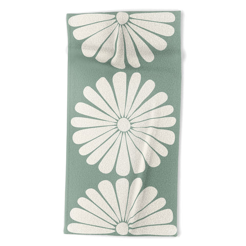 Colour Poems Retro Daisy XX Beach Towel