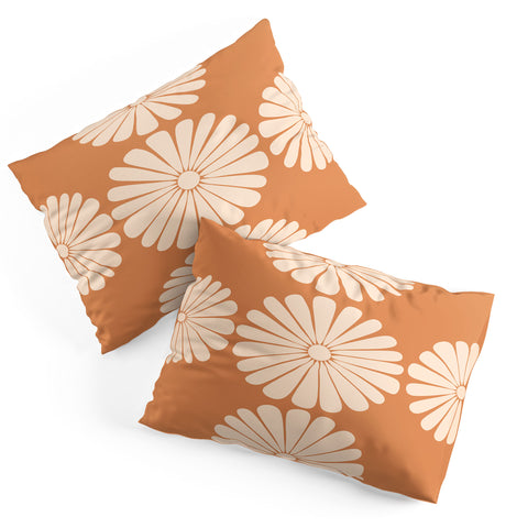 Colour Poems Retro Daisy XXII Pillow Shams