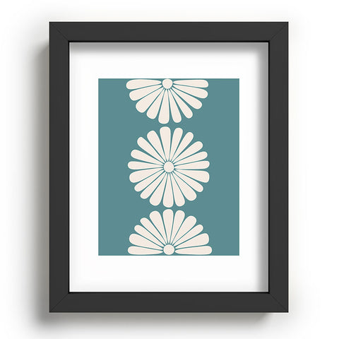 Colour Poems Retro Daisy XXIII Recessed Framing Rectangle