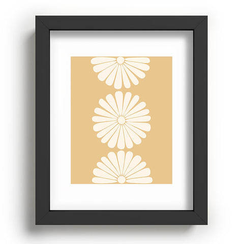 Colour Poems Retro Daisy XXIV Recessed Framing Rectangle