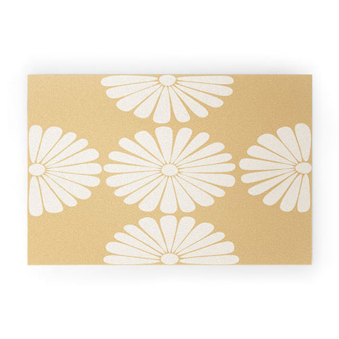 Colour Poems Retro Daisy XXIV Welcome Mat