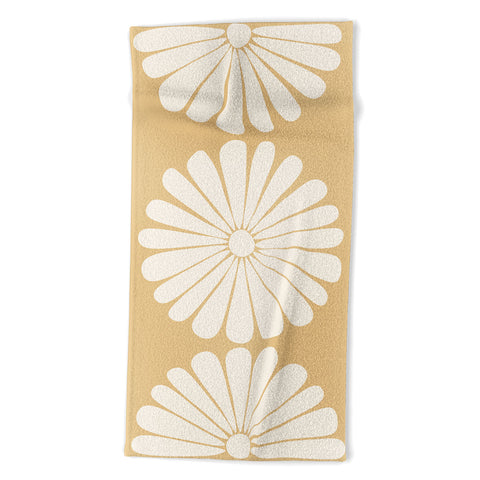 Colour Poems Retro Daisy XXIV Beach Towel