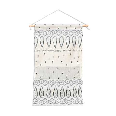 Dash and Ash Fancy Fancy Wall Hanging Portrait