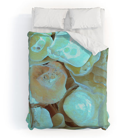 Deb Haugen Picking shells Duvet Cover