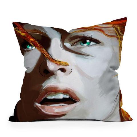 Deniz Ercelebi Leeloo Throw Pillow