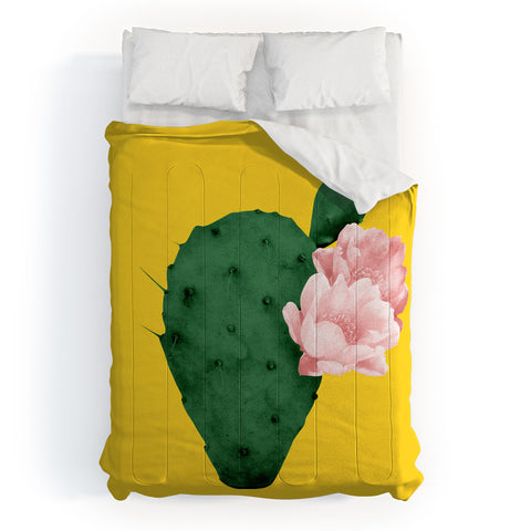 Djaheda Richers Cactus In Bloom Comforter