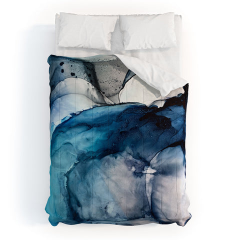 Elizabeth Karlson White Sand Blue Sea Comforter