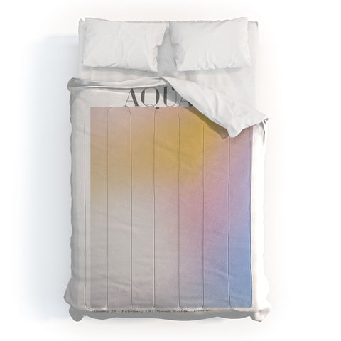 Emanuela Carratoni Aquarius Zodiac Sign Gradient Comforter