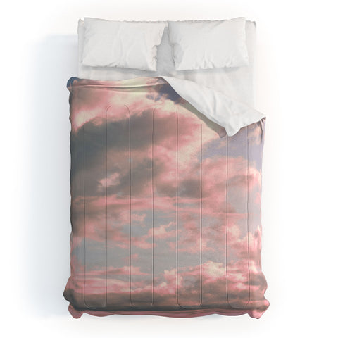Emanuela Carratoni Delicate Sky Comforter