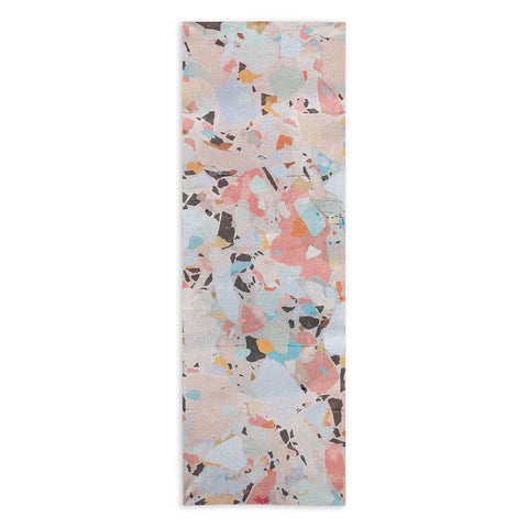 evamatise Abstract Chaos I Yoga Towel