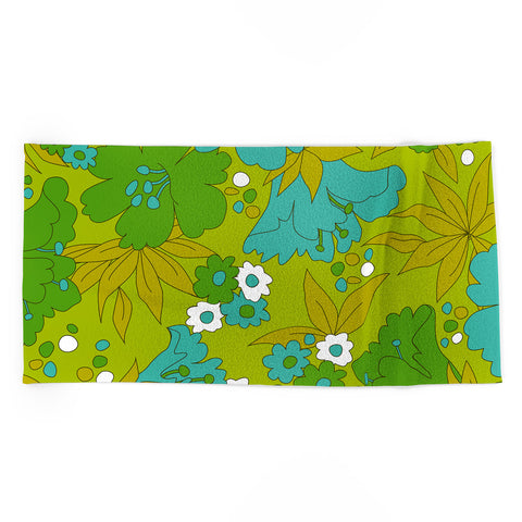 Eyestigmatic Design Green Turquoise and White Retro Beach Towel