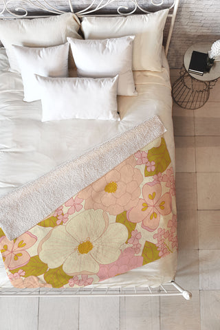 Eyestigmatic Design Pink Pastel Vintage Floral Fleece Throw Blanket
