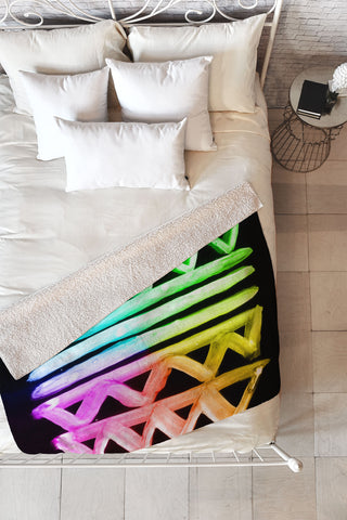 Fimbis Keon Fleece Throw Blanket