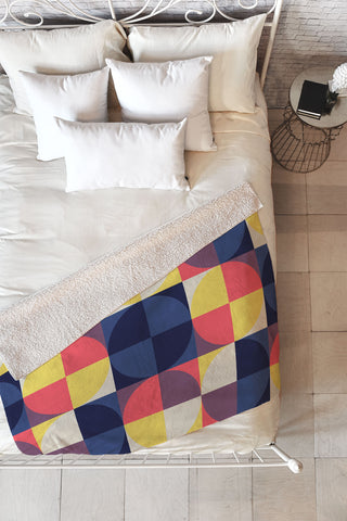 Fimbis Quarters Quilt Fleece Throw Blanket