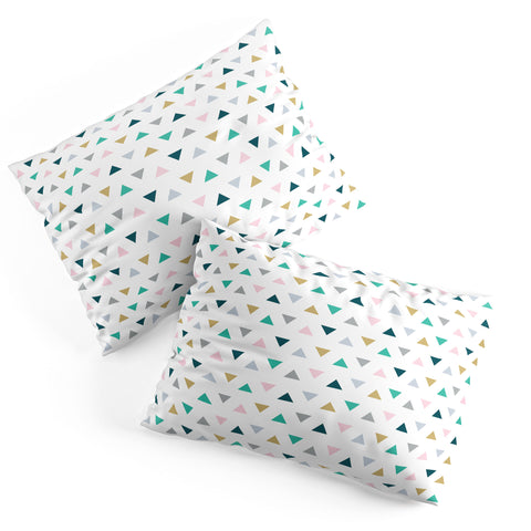Fimbis Scandi Triangles Pillow Shams