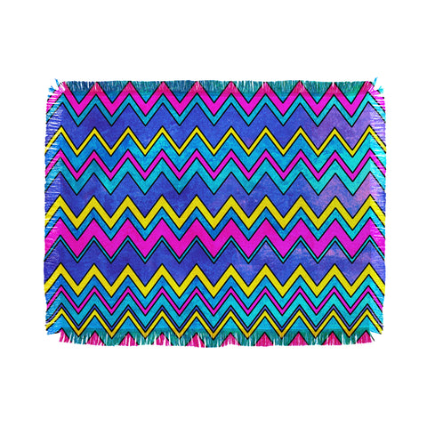 Fimbis Wavy Wavy Throw Blanket